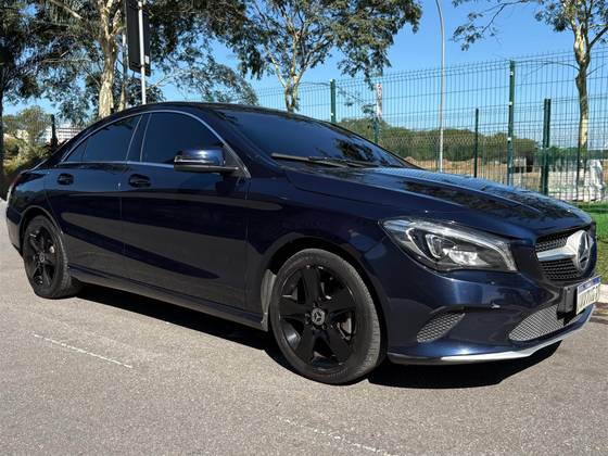 MERCEDES-BENZ CLA 180 1.6 CGI GASOLINA 7G-DCT MERCEDES-BENZ CLA 180 1.6 CGI GASOLINA 7G-DCT